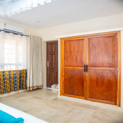 Ndovu Villas